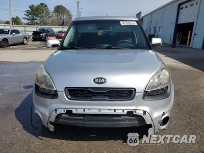 Piąte zdjęcie samochodu w środku: 2013 KIA SOUL VIN:KNDJT2A56D7556683 - miniatura