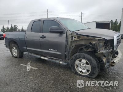 Czwarte zdjęcie samochodu z boku: 2012 TOYOTA TUNDRA DOUBLE CAB SR5 VIN:5TFRM5F15CX045102 - miniatura