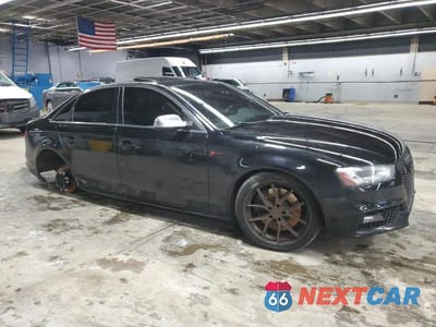 Czwarte zdjęcie samochodu z boku: 2013 AUDI S4 PREMIUM PLUS VIN:WAUBGAFL3DA169406 - miniatura