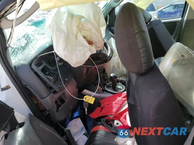 Zdjęcie 7 z 14 samochodu: 2005 MAZDA TRIBUTE S VIN:4F2CZ04195KM10622 - miniatura
