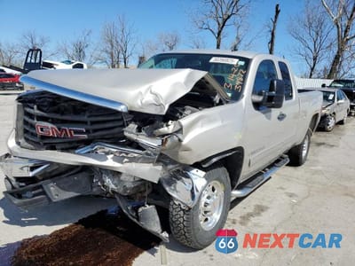 2008 GMC SIERRA K2500 HEAVY DUTY 1GTHK29K48E138099 - główne zdjęcie licytacji z USA - miniatura