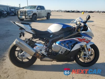2019 BMW S 1000 RR WB10D6004KZ711770 - główne zdjęcie licytacji z USA - miniatura
