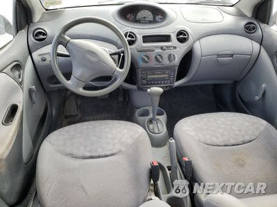 Zdjęcie 8 z 12 samochodu: 2002 TOYOTA ECHO VIN:JTDBT123520202395 - miniatura