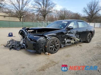 2023 BMW 760 XI WBA33EJ05PCN84000 - główne zdjęcie licytacji z USA - miniatura