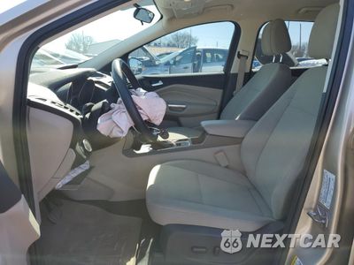 Zdjęcie 7 z 15 samochodu: 2017 FORD ESCAPE SE VIN:1FMCU0GD4HUC86848 - miniatura