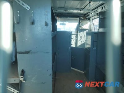 Zdjęcie 10 z 13 samochodu: 2013 CHEVROLET EXPRESS G2500 VIN:1GCWGFCA6D1902780 - miniatura