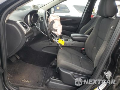 Zdjęcie 7 z 13 samochodu: 2013 JEEP GRAND CHEROKEE LAREDO VIN:1C4RJEAG0DC507837 - miniatura
