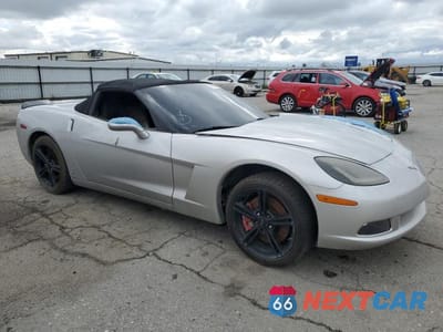 Czwarte zdjęcie samochodu z boku: 2008 CHEVROLET CORVETTE VIN:1G1YY36W785122452 - miniatura