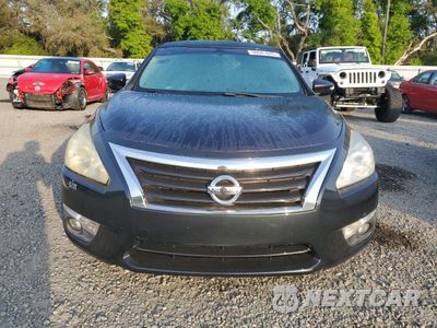 Piąte zdjęcie samochodu w środku: 2015 NISSAN ALTIMA 2.5 VIN:1N4AL3AP4FN337314 - miniatura