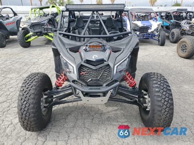 Zdjęcie 9 z 11 samochodu: 2019 CAN-AM MAVERICK X3 X RS TURBO R VIN:3JBVXAW20KK000191 - miniatura