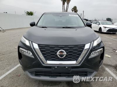 Piąte zdjęcie samochodu w środku: 2021 NISSAN ROGUE SV VIN:JN8AT3BAXMW025482 - miniatura