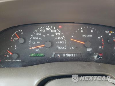 Zdjęcie 9 z 13 samochodu: 2003 FORD EXCURSION EDDIE BAUER VIN:1FMSU45PX3EB66734 - miniatura