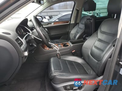 Zdjęcie 7 z 13 samochodu: 2012 VOLKSWAGEN TOUAREG V6 TDI VIN:WVGEK9BP8CD010511 - miniatura