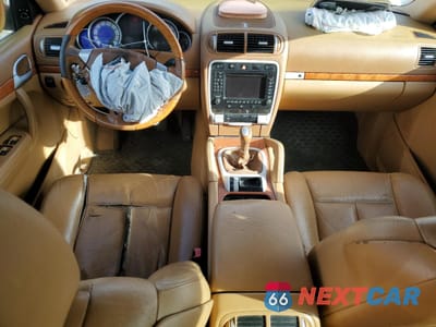 Zdjęcie 8 z 14 samochodu: 2005 PORSCHE CAYENNE VIN:WP1AA29P85LA25634 - miniatura