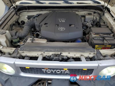 Zdjęcie 12 z 13 samochodu: 2008 TOYOTA FJ CRUISER VIN:JTEBU11F18K046826 - miniatura