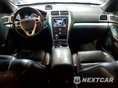 Zdjęcie 8 z 15 samochodu: 2014 FORD EXPLORER XLT VIN:1FM5K8D84EGA73817 - miniatura