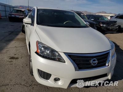 Piąte zdjęcie samochodu w środku: 2015 NISSAN SENTRA S VIN:3N1AB7AP9FY271207 - miniatura