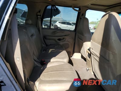 Zdjęcie 11 z 15 samochodu: 2002 FORD EXPEDITION EDDIE BAUER VIN:1FMEU17L82LA75476 - miniatura