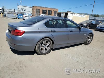 Trzecie zdjęcie samochodu z tyłu: 2012 BMW 528 I VIN:WBAXG5C59CDY29920 - miniatura