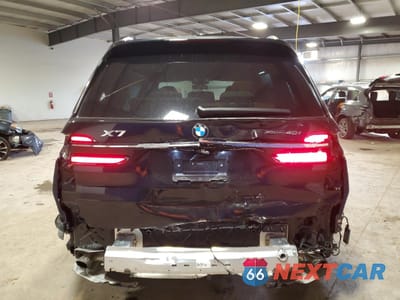 Zdjęcie 6 z 17 samochodu: 2025 BMW X7 XDRIVE40I VIN:5UX23EM05S9X70103 - miniatura