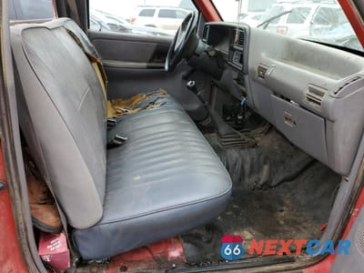 Zdjęcie 10 z 12 samochodu: 1994 MAZDA B2300 VIN:4F4CR12AXRTM32709 - miniatura