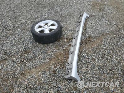 Zdjęcie 12 z 13 samochodu: 2009 TOYOTA COROLLA MATRIX S VIN:2T1KE40E99C020179 - miniatura