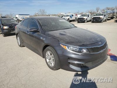Czwarte zdjęcie samochodu z boku: 2017 KIA OPTIMA LX VIN:5XXGT4L34HG152649 - miniatura