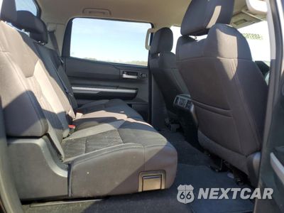 Zdjęcie 11 z 14 samochodu: 2016 TOYOTA TUNDRA CREWMAX SR5 VIN:5TFDW5F16GX578618 - miniatura