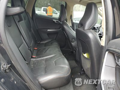 Zdjęcie 11 z 13 samochodu: 2013 VOLVO XC60 T6 VIN:YV4902DZXD2457174 - miniatura