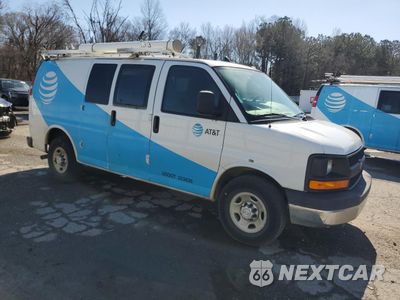 Czwarte zdjęcie samochodu z boku: 2014 CHEVROLET EXPRESS G2500 VIN:1GCWGFCA0E1915252 - miniatura
