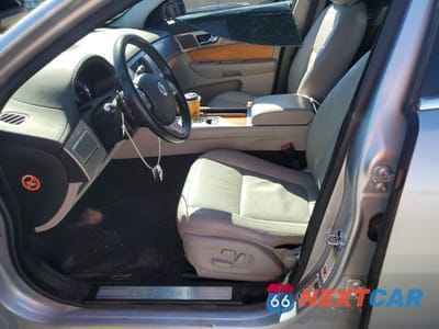 Zdjęcie 7 z 12 samochodu: 2010 JAGUAR XF LUXURY VIN:SAJWA0FA1AHR59497 - miniatura