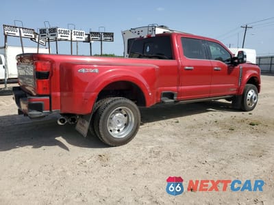 Czwarte zdjęcie samochodu z boku: 2024 FORD F450 SUPER DUTY VIN:1FT8W4DT8RED97812 - miniatura