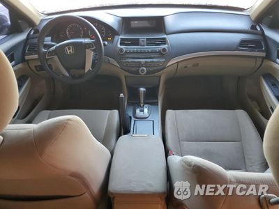 Zdjęcie 8 z 14 samochodu: 2012 HONDA ACCORD LX VIN:1HGCP2F33CA202949 - miniatura