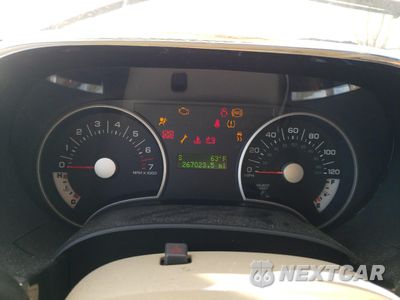 Zdjęcie 9 z 14 samochodu: 2010 FORD EXPLORER XLT VIN:1FMEU6DE2AUA92267 - miniatura