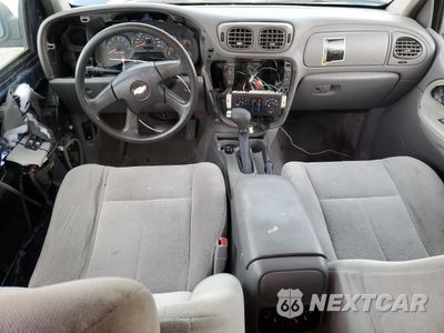 Zdjęcie 8 z 14 samochodu: 2005 CHEVROLET TRAILBLAZER EXT LS VIN:1GNET16S056151704 - miniatura