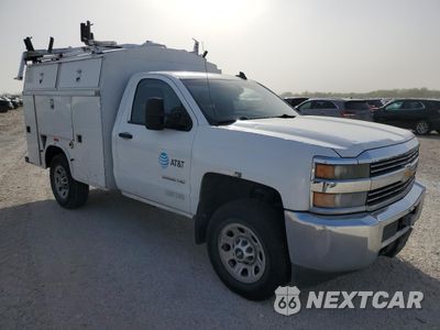 Czwarte zdjęcie samochodu z boku: 2015 CHEVROLET SILVERADO C3500 VIN:1GB3CYCG2FZ552765 - miniatura