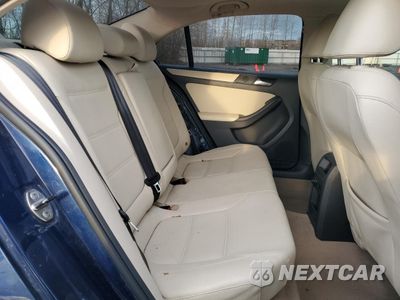 Zdjęcie 10 z 12 samochodu: 2012 VOLKSWAGEN JETTA SE VIN:3VWDX7AJ7CM355386 - miniatura