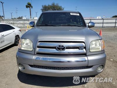 Piąte zdjęcie samochodu w środku: 2004 TOYOTA TUNDRA DOUBLE CAB SR5 VIN:5TBET34114S459938 - miniatura