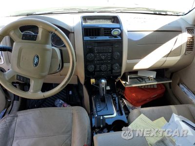 Zdjęcie 8 z 13 samochodu: 2012 FORD ESCAPE LIMITED VIN:1FMCU0EG7CKA91019 - miniatura