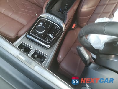 Zdjęcie 9 z 12 samochodu: 2023 BMW 760 XI VIN:WBA33EJ05PCN84000 - miniatura