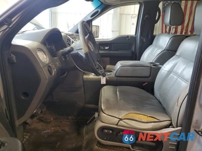 Zdjęcie 7 z 13 samochodu: 2006 LINCOLN MARK LT VIN:5LTPW16536FJ05009 - miniatura