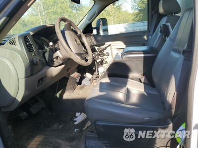 Zdjęcie 7 z 12 samochodu: 2014 CHEVROLET SILVERADO C3500 VIN:1GB3CZCG0EF123467 - miniatura