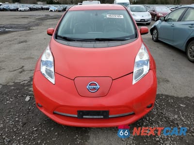 Piąte zdjęcie samochodu w środku: 2016 NISSAN LEAF SV VIN:1N4BZ0CP3GC306177 - miniatura