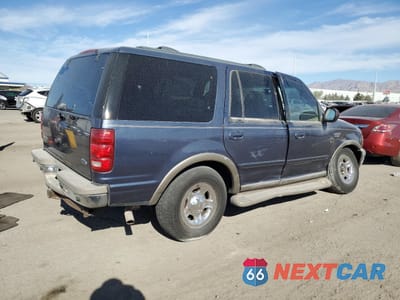 Trzecie zdjęcie samochodu z tyłu: 2002 FORD EXPEDITION EDDIE BAUER VIN:1FMEU17L82LA75476 - miniatura