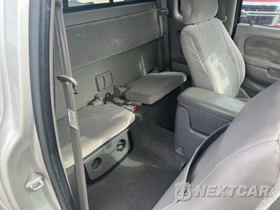 Zdjęcie 6 z 11 samochodu: 2002 TOYOTA TACOMA XTR VIN:5TEWN72N922884598 - miniatura