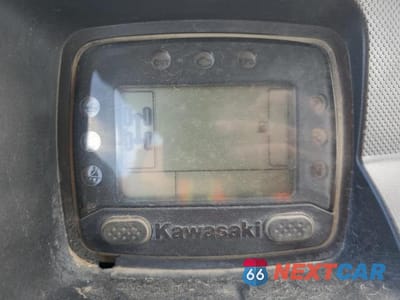 Zdjęcie 8 z 10 samochodu: 2018 KAWASAKI KAF820 VIN:JKBAFSC13JB513012 - miniatura