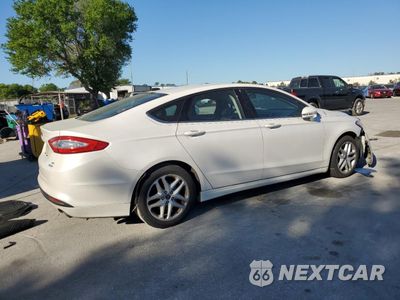 Trzecie zdjęcie samochodu z tyłu: 2016 FORD FUSION SE VIN:3FA6P0HD8GR376393 - miniatura