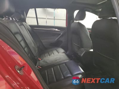 Zdjęcie 10 z 12 samochodu: 2015 VOLKSWAGEN GTI VIN:3VW5T7AU2FM014489 - miniatura