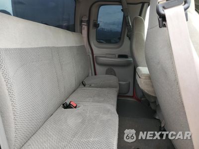Zdjęcie 11 z 14 samochodu: 2000 FORD F150 VIN:1FTRX18L6YNA54652 - miniatura