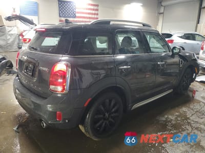 Trzecie zdjęcie samochodu z tyłu: 2020 MINI COOPER S COUNTRYMAN ALL4 VIN:WMZYX1C00L3L66799 - miniatura
